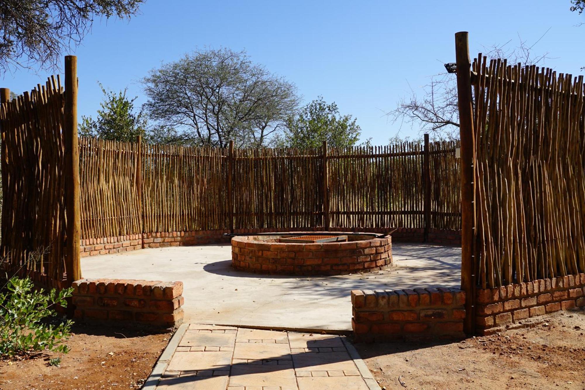 Kwele Game Lodge Beauty Eksteriør bilde